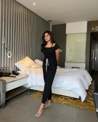 Call Girls Shikarpur Cash On Delivery
