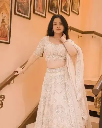 Escort Shikarpur